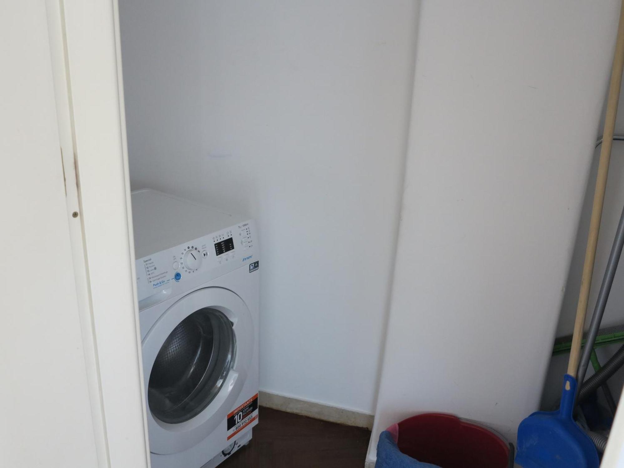 New Panoramic Apartment - Half Way Center-Vomero District Neapol Zewnętrze zdjęcie